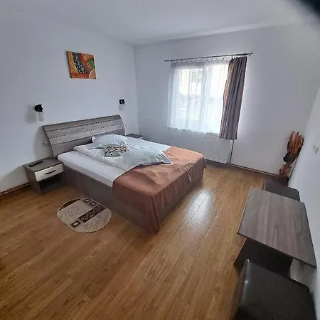 Casa Doi Crai Zarnesti